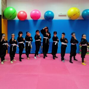 Picsart_23-06-20_22-33-58-246